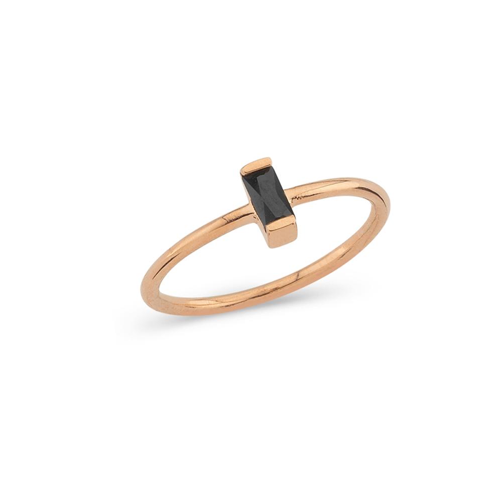 Black Baguette Stone Minimal Design 14k Gold Ring